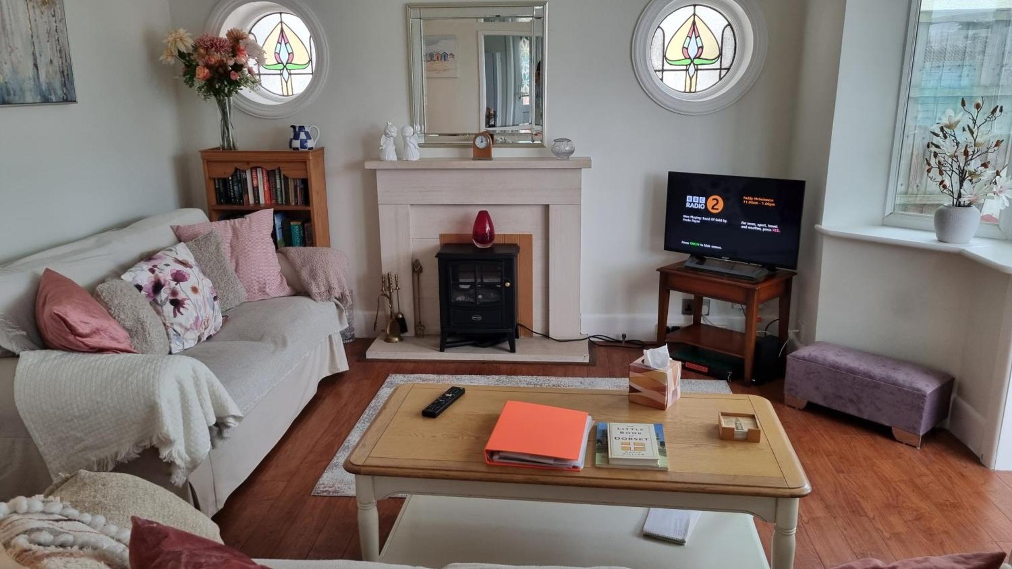 Cosy Bournemouth Bungalow Ferndown Luaran gambar